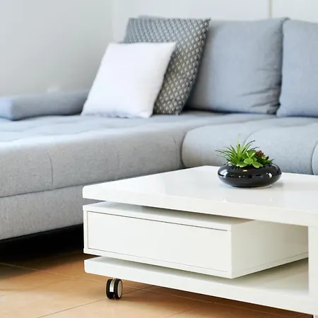 Apartamento Adrian1 *