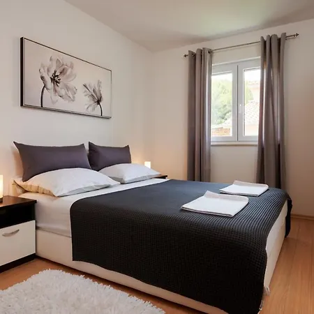 Adrian1 Appartement